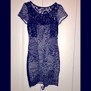 Chynna Dolls midi dress